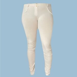 Freddys wrap up low rise ivory